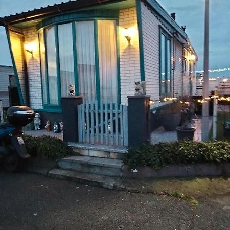 ホテルChalet Aan Zee デ ハーン エクステリア 写真