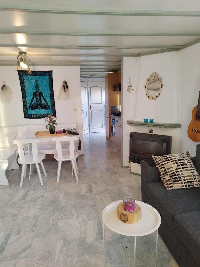 ホテルChalet Aan Zee デ ハーン エクステリア 写真