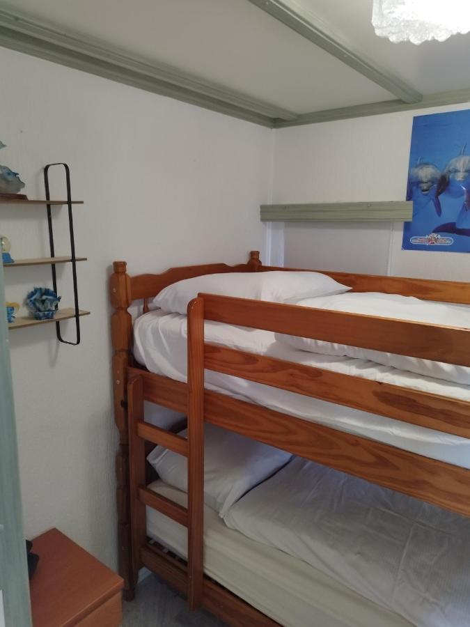 ホテルChalet Aan Zee デ ハーン エクステリア 写真